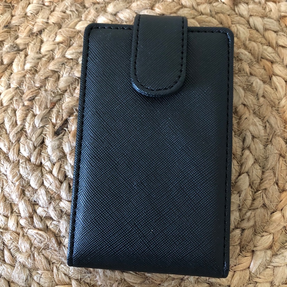 Lipgloss holder w/ mirror